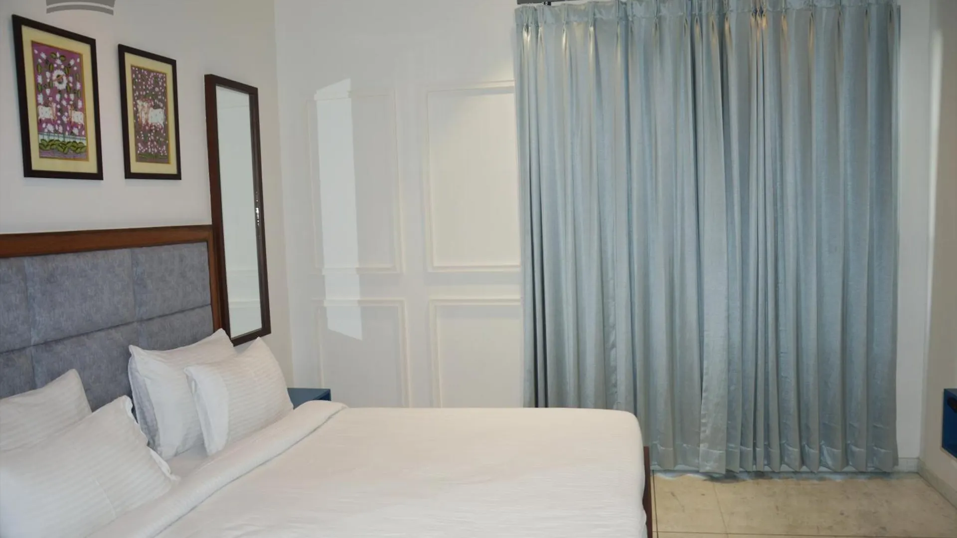 Hotel Sita Royal Lakside Chalet Udaipur