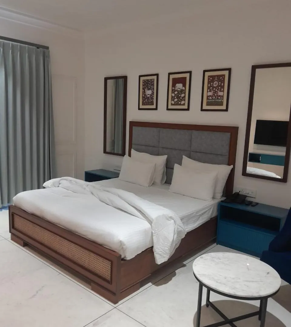 ***  Hotel Sita Royal Lakside Chalet Udaipur India