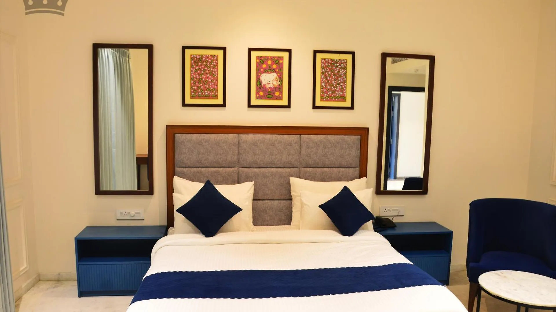 Hotel Sita Royal Lakside Chalet Udaipur 3*,